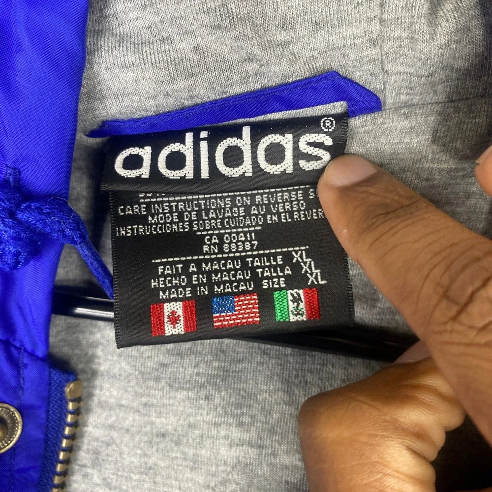 Vintage Adidas Mens XL Blue Hooded Windbreaker Jacket 3 Stripe Jersey Lined